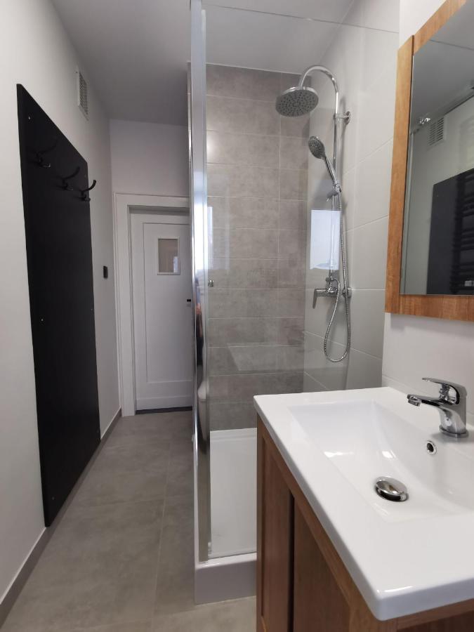 Apartament Black&White 옐레니아구라 외부 사진